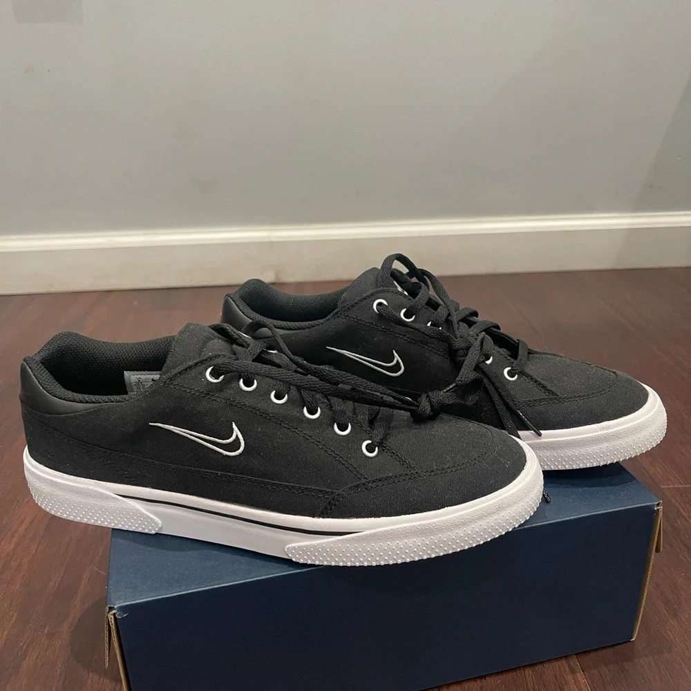 Nike Retro GTS 97 - Black/ White, New - Picture 2 of 4